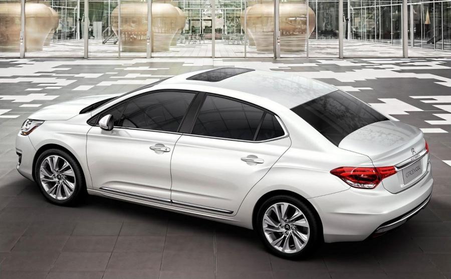  Citroen C4 L 2012 года  (фото 18 из 30)
